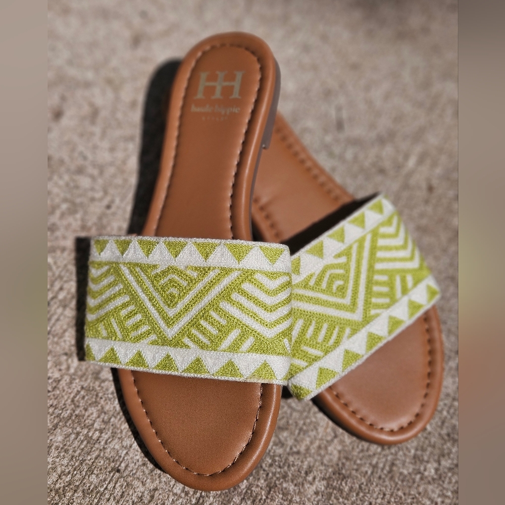 HAUTE HIPPIE Aztec Fabric Slides Size 7.5